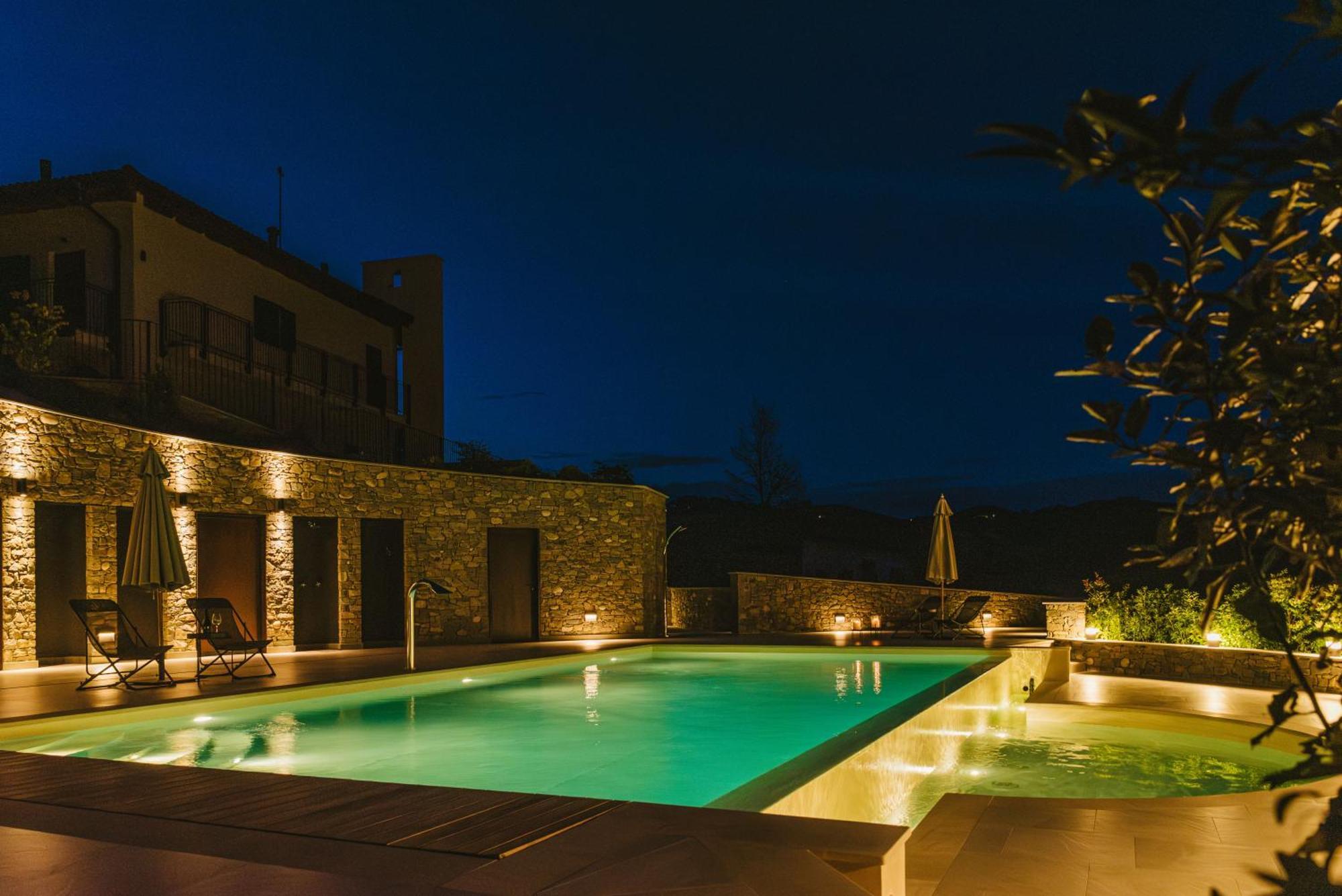 Garesio Wine Resort セッラルンガ・ダルバ エクステリア 写真