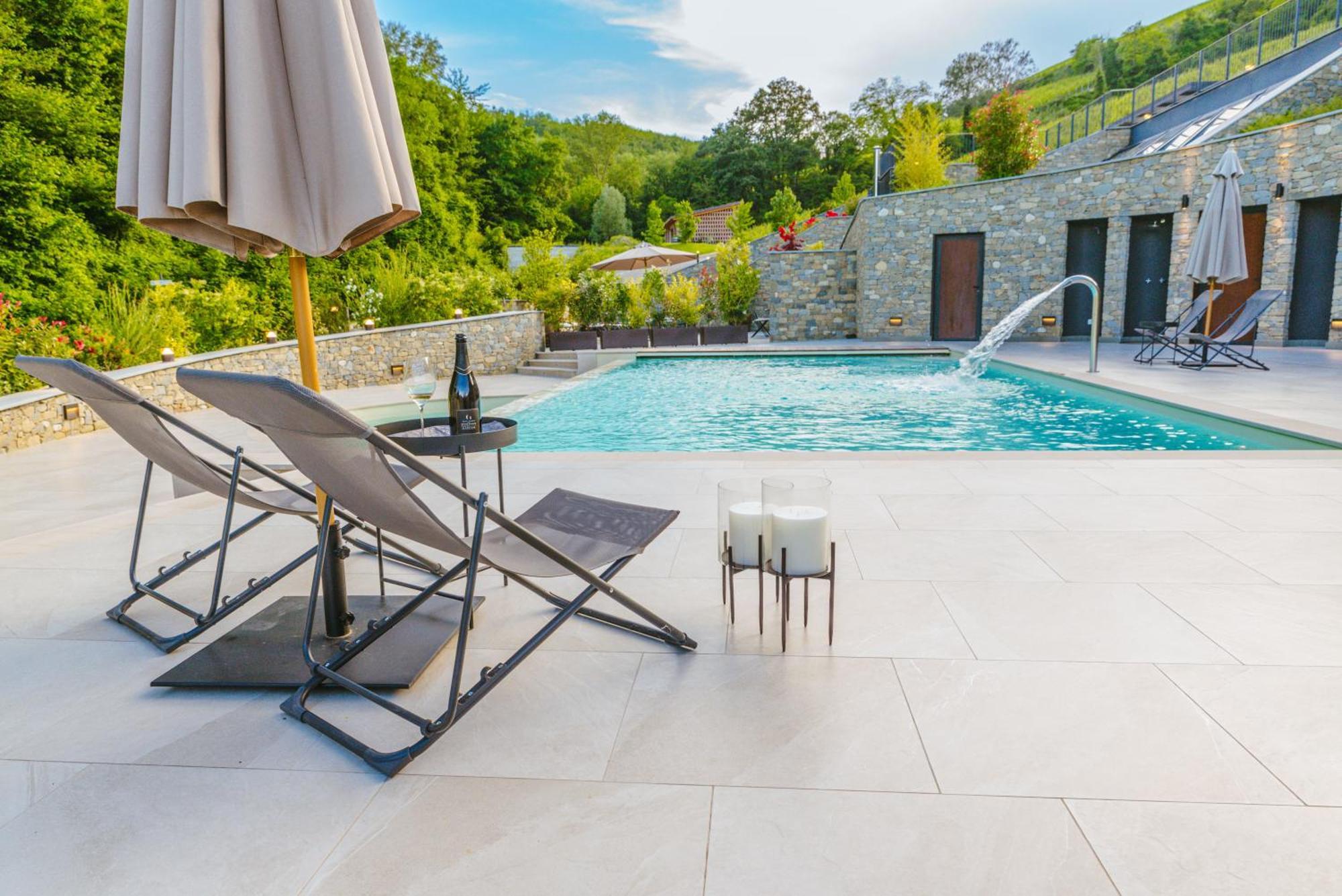 Garesio Wine Resort セッラルンガ・ダルバ エクステリア 写真