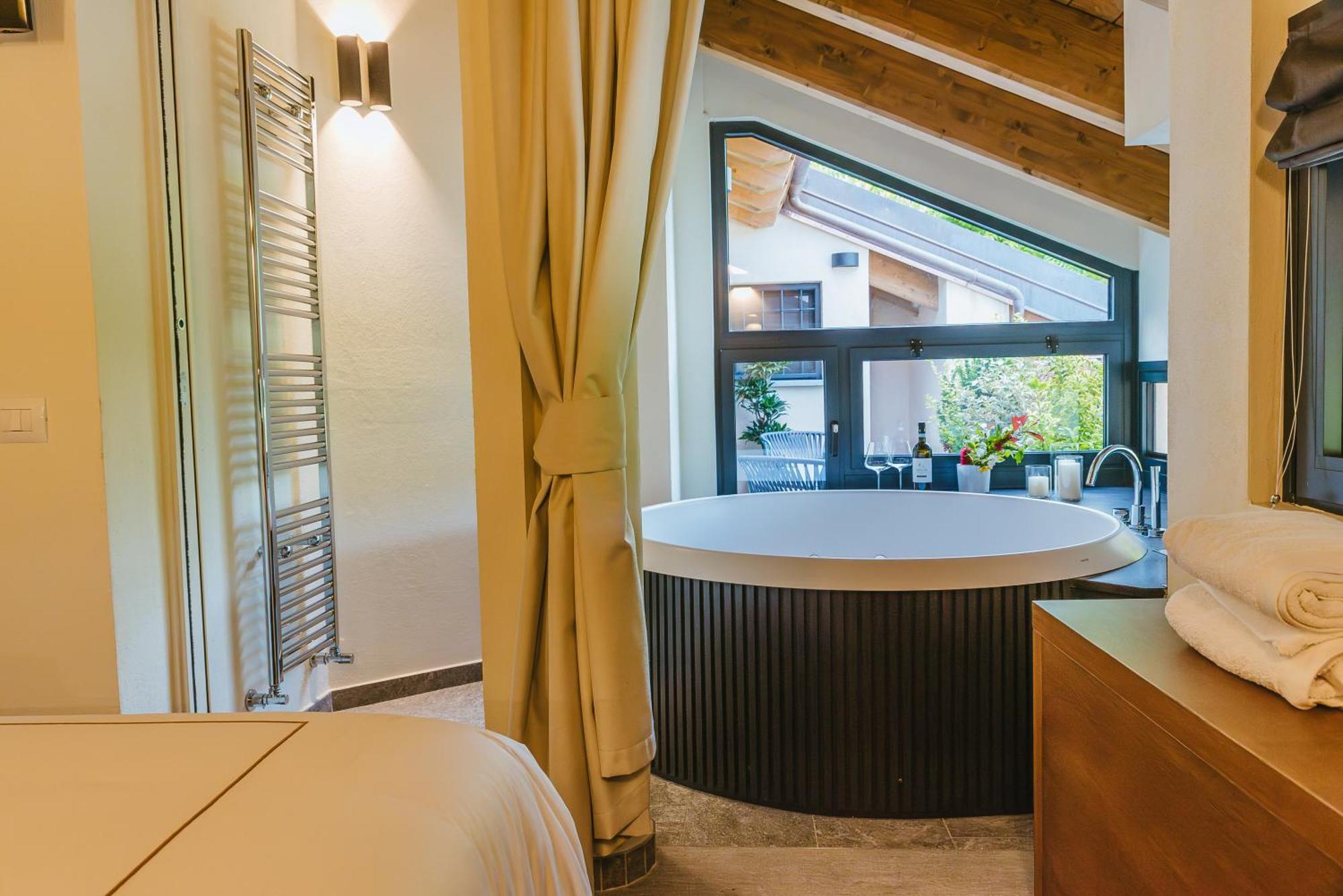 Garesio Wine Resort セッラルンガ・ダルバ エクステリア 写真